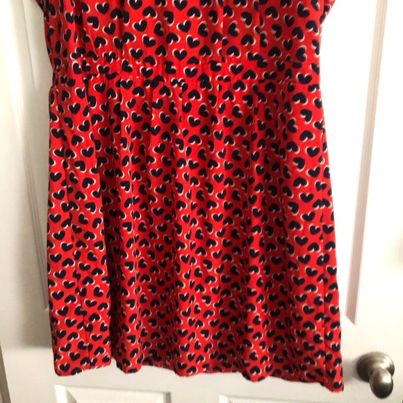 Old Navy heart print short sleeve dress in size XL - Picture 2 of 9